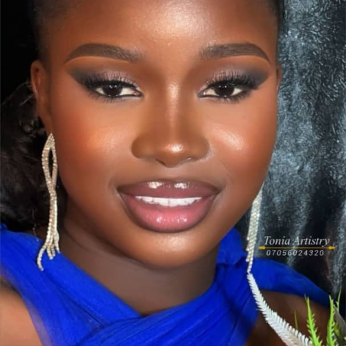 Favour C. profile photo