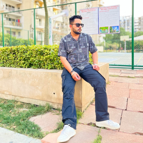 Ayush V. profile photo
