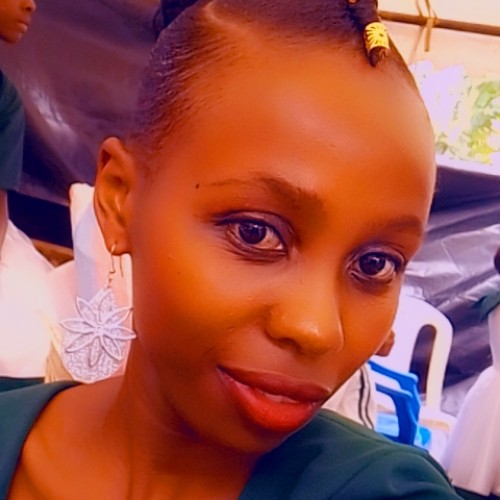Norah L. profile photo