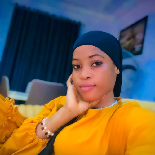 Leeyah A.