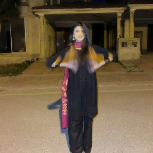 Zuhra  F. profile photo