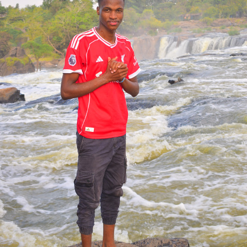 Thurwa M. profile photo