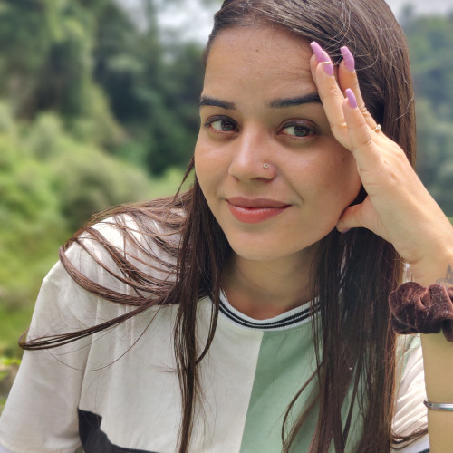 Aarti B. profile photo