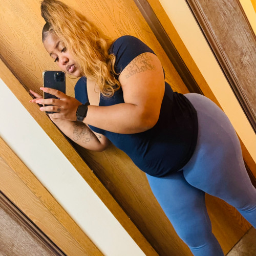 Nikki T.