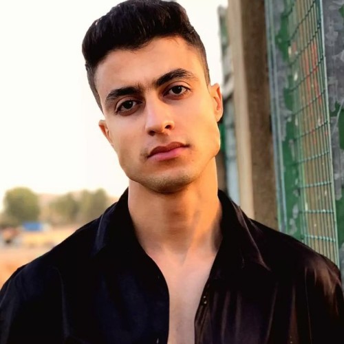 Mouad Y.