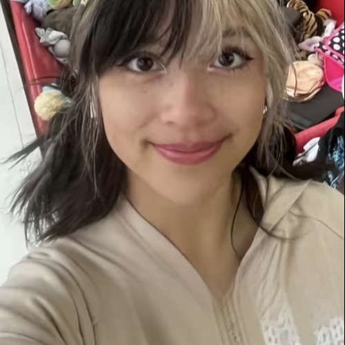 Selena L. profile photo