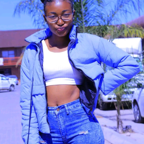 Vinicia  M. profile photo