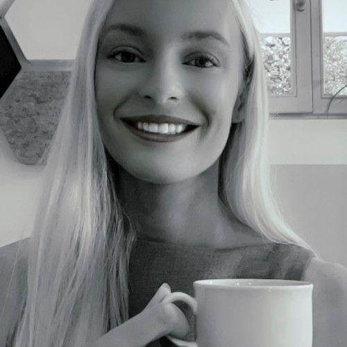 Katrine B.