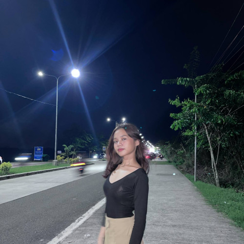 angela  O. profile photo