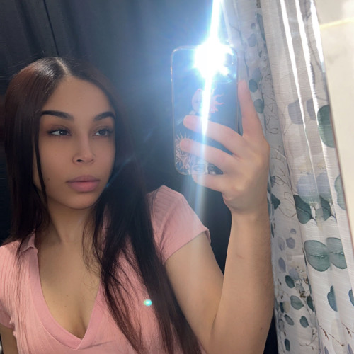 Naomi R. profile photo