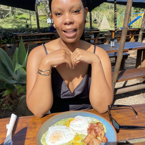 Ayanda J. profile photo