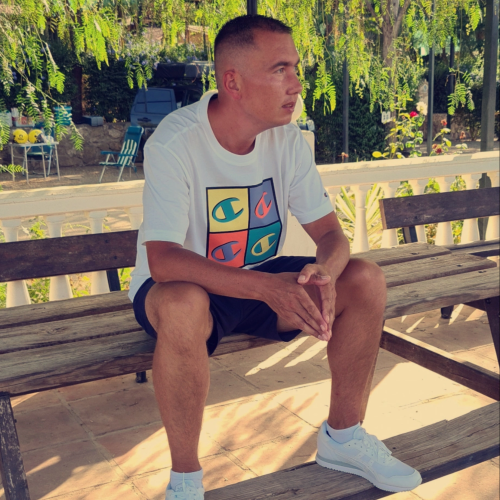 ken l. profile photo