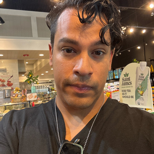 Luis  S. profile photo
