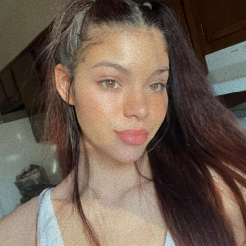 mylee m. profile photo