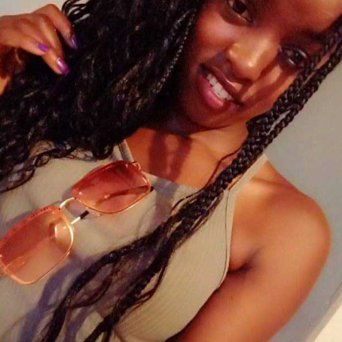 Winnie m. profile photo