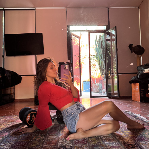 Itzel G. profile photo