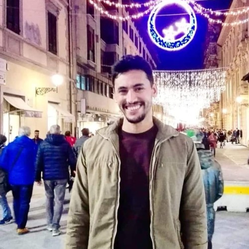 Yassine e.