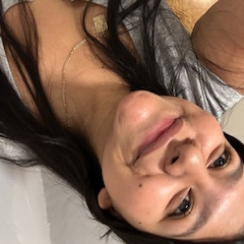 Nayeli E.