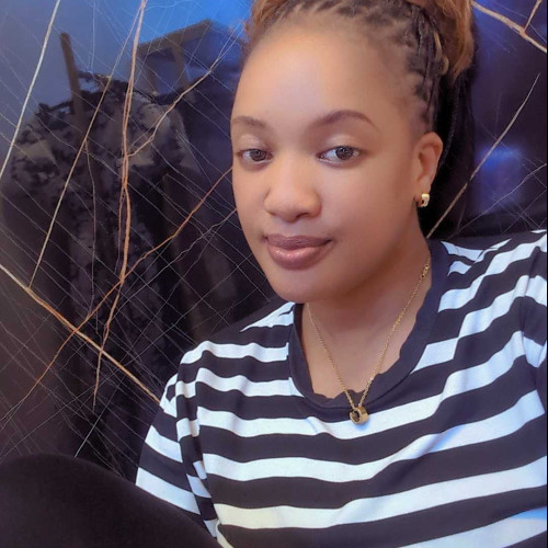 Winnie J. profile photo