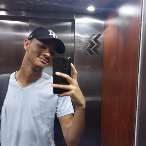 Riyad E. profile photo