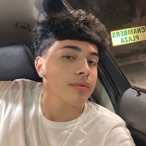 ADRIAN M. profile photo
