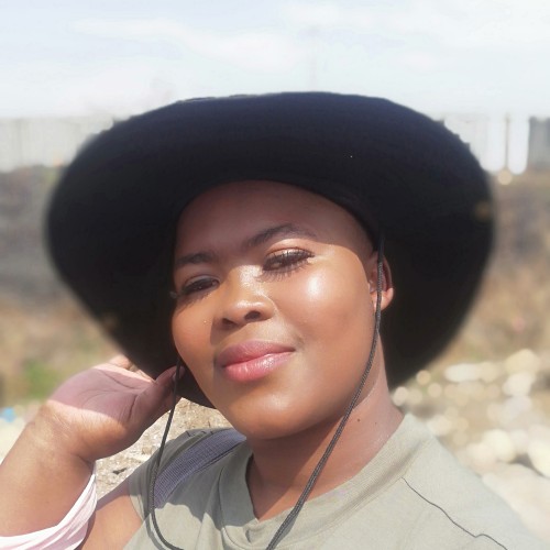 Thona Esther  M. profile photo