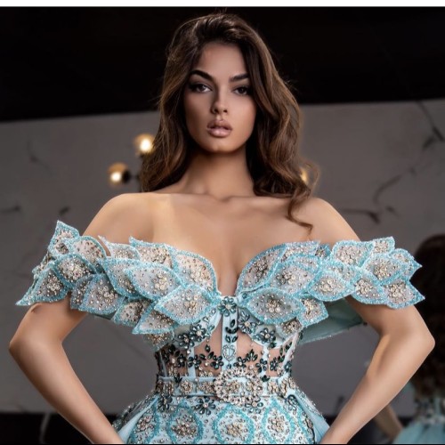 Aleyni M.
