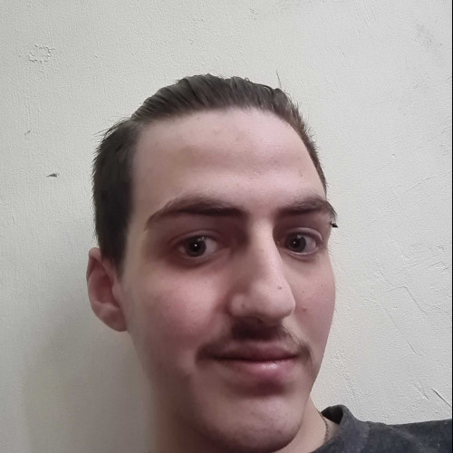 Johnny L. profile photo