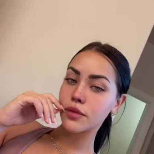 Mary b. profile photo