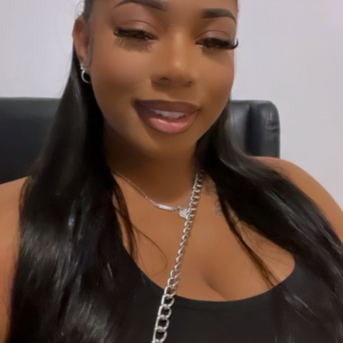Chantelle L. profile photo