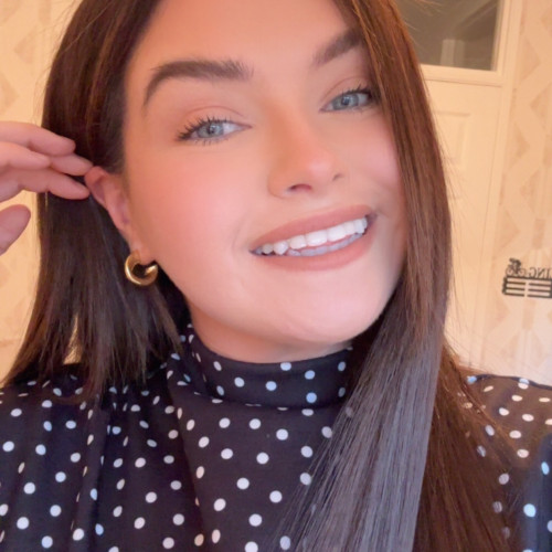 Claire M. profile photo
