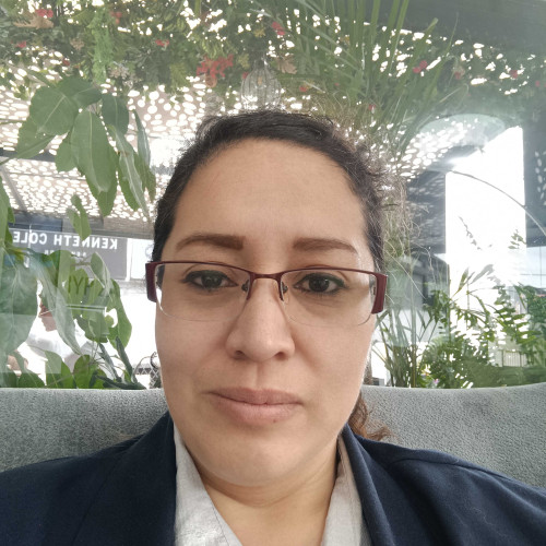 Veronica F. profile photo