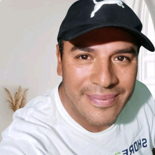 Augusto  R.