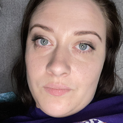 felicia  f. profile photo