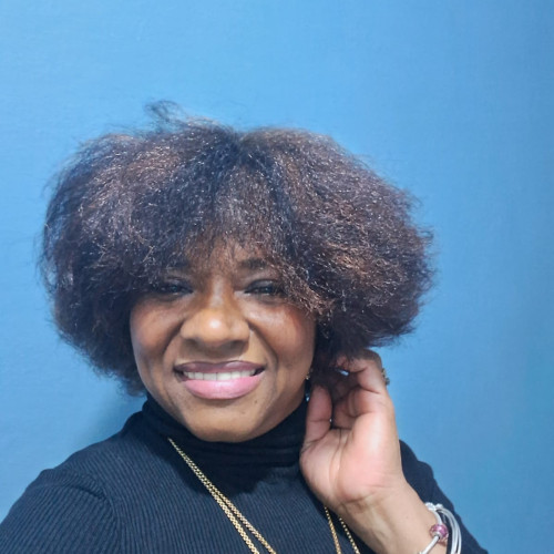 Maria Elena S. profile photo