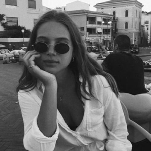 Wise girl H.
