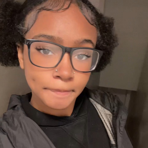 Heniah D. profile photo