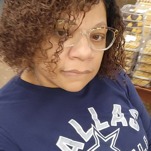 Tee E. profile photo