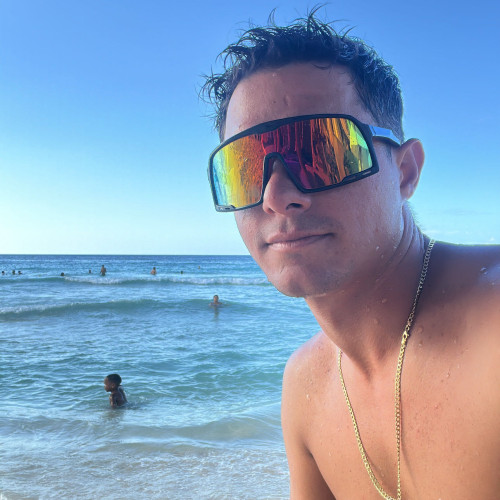 Aaron t.