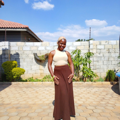 Mediary L. profile photo