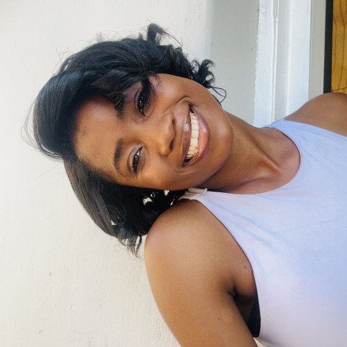 Naomi J. profile photo