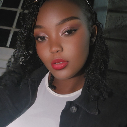 Ivyne N. profile photo