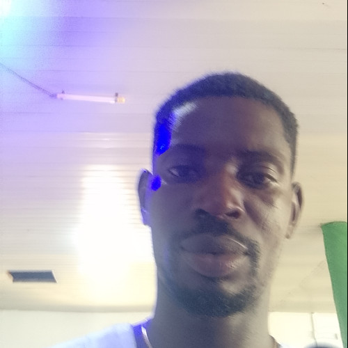 Omoetan  V. profile photo