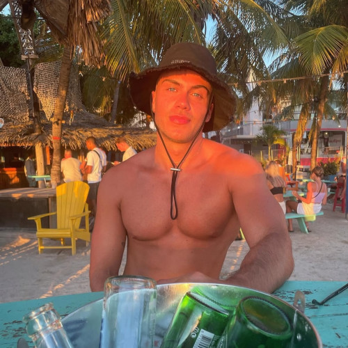 Lorenzo  C. profile photo