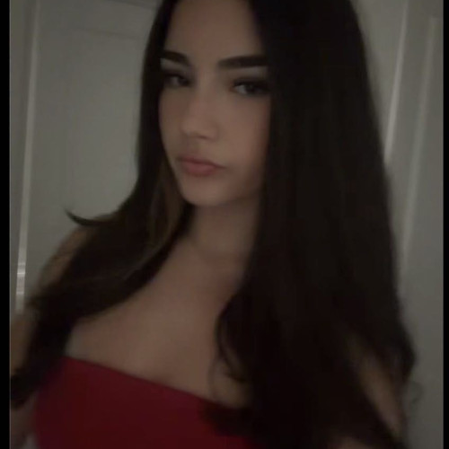Camilla r. profile photo