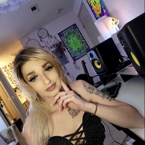 Ashley R. profile photo