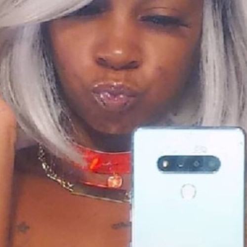 Laquinta W.