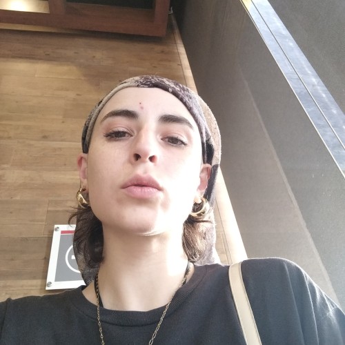 Nidevita D.