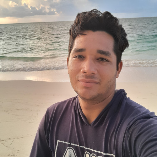 Oniel  M. profile photo