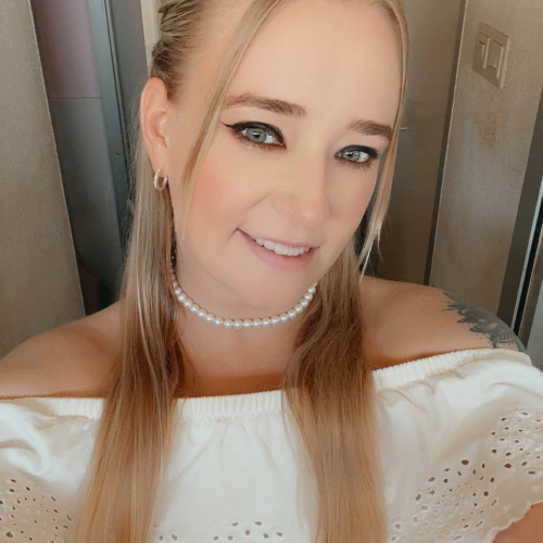 Daisy D. profile photo